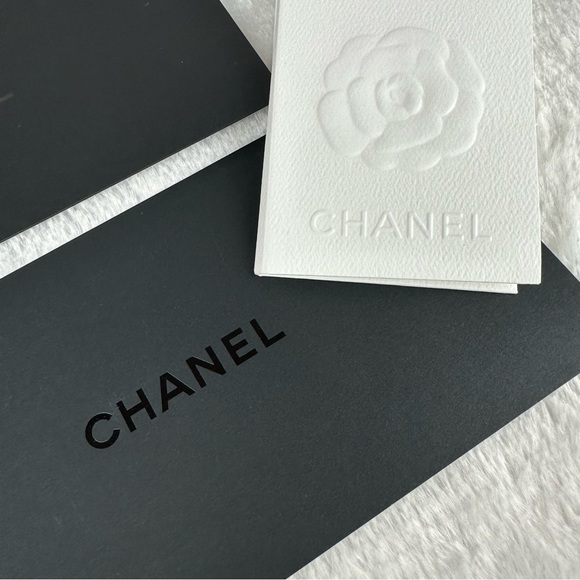 CHANEL Authentic White Mini Card and Black Envelopes FIVE SETS TOTAL - Picture 2 of 9